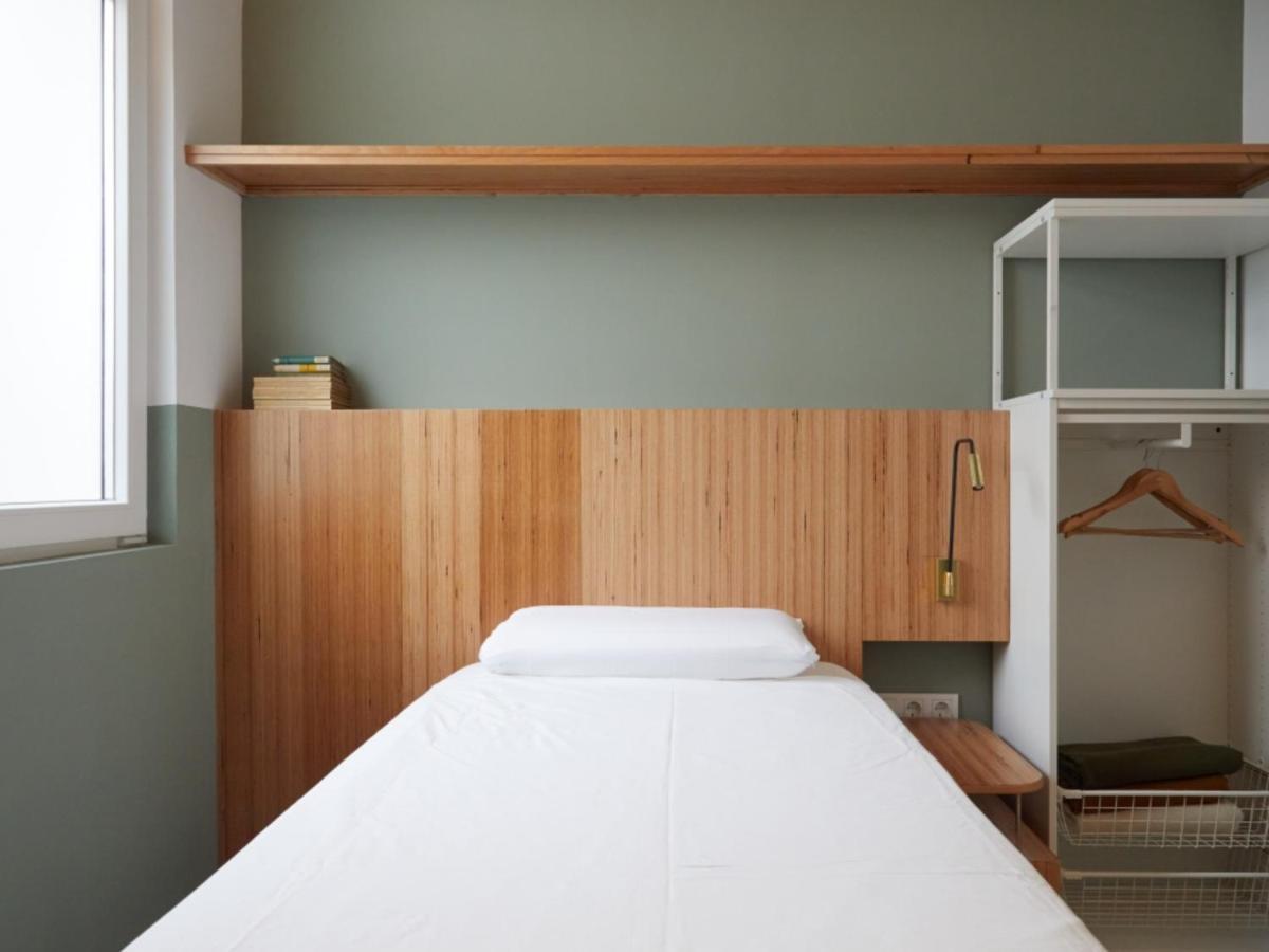 Bright Ensuite Rooms In Madrid, Sk Exterior photo