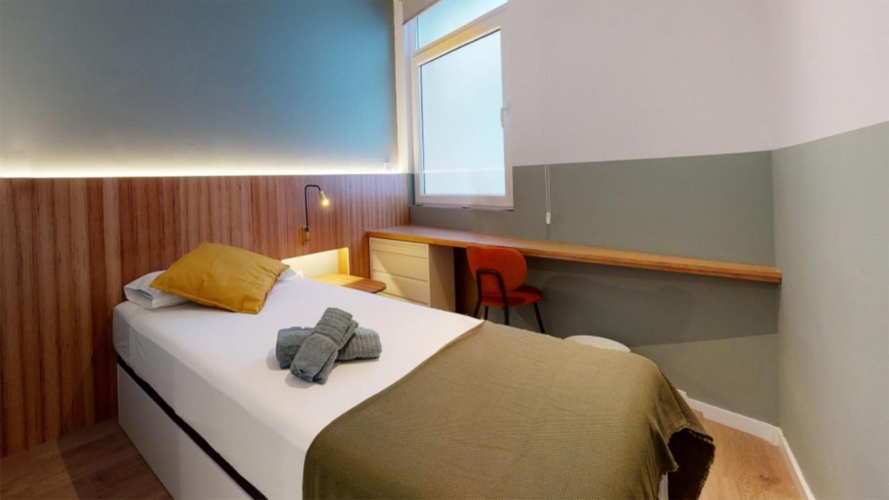 Bright Ensuite Rooms In Madrid, Sk Exterior photo
